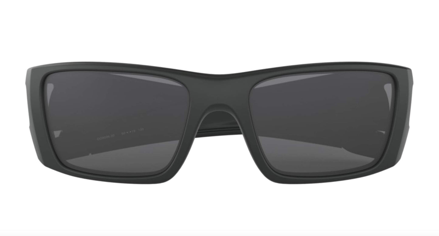 Oakley Sunglasses for Men - OO9096 Fuel Cell Rectangular Sunglasses PRIZM Lenses