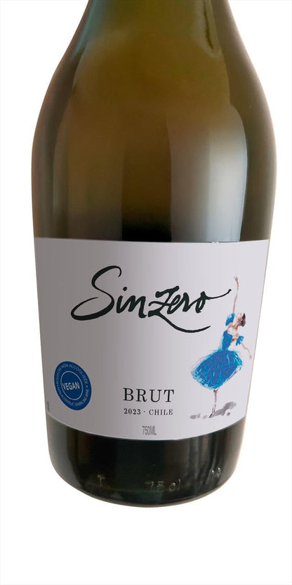 SINZERO - Cabernet Sauvignon - 750 ml 6 Pack - Non-alcoholic red wine - Aged in French oak for smooth rich flavor - Low calories, vegan friendly - Made in Chile