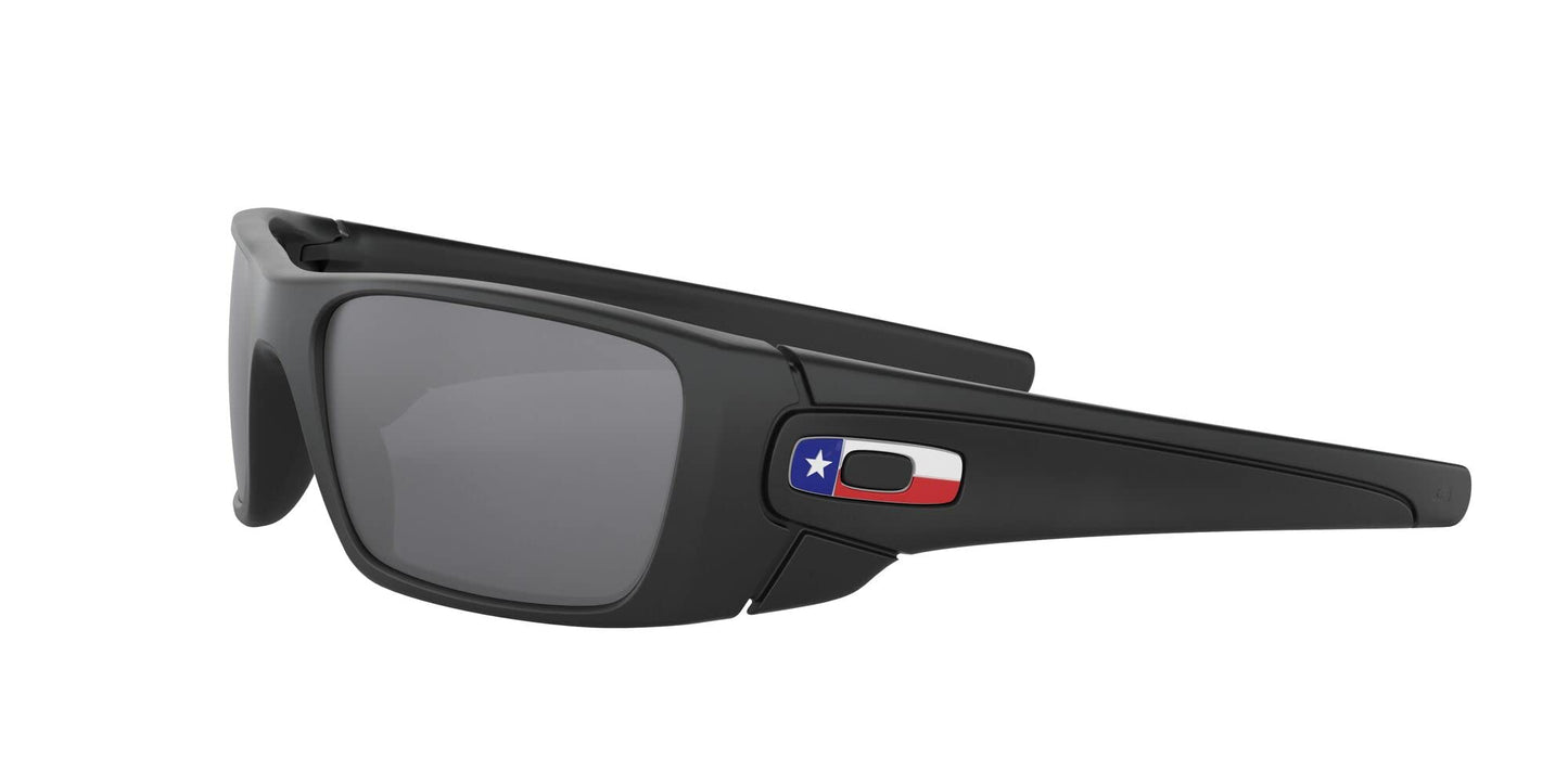 Oakley Sunglasses for Men - OO9096 Fuel Cell Rectangular Sunglasses PRIZM Lenses