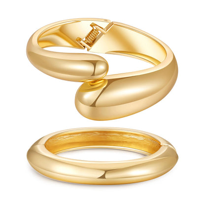 2pcs Gold Bangle Bracelets for Women, Trendy Hinged Cuff Open Wide Chunky Gold Bracelet Stack Arm Cuff Jewelry for Women
