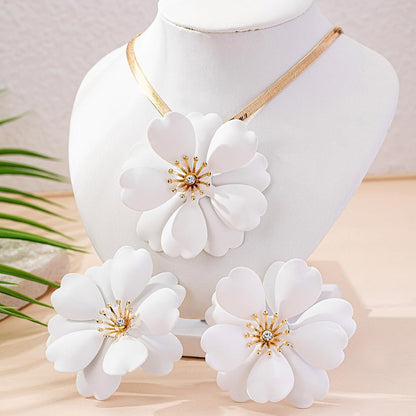 Vintage Flower Necklace Earring Set Gold Snake Chain Necklace Bohemian Red Flowers Choker Necklaces Hypoallergenic Statement Flower Stud Earrings Elegant Bridal Wedding Summer Beach Jewelry