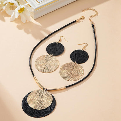 Gold Disc Pendant Necklace Earrings Set Leather Cord Black Circle Statement Necklaces Geometric Textured Medallion Jewelry For Women Party Fashion