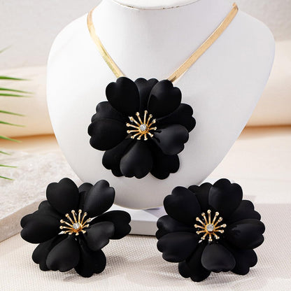 Vintage Flower Necklace Earring Set Gold Snake Chain Necklace Bohemian Red Flowers Choker Necklaces Hypoallergenic Statement Flower Stud Earrings Elegant Bridal Wedding Summer Beach Jewelry
