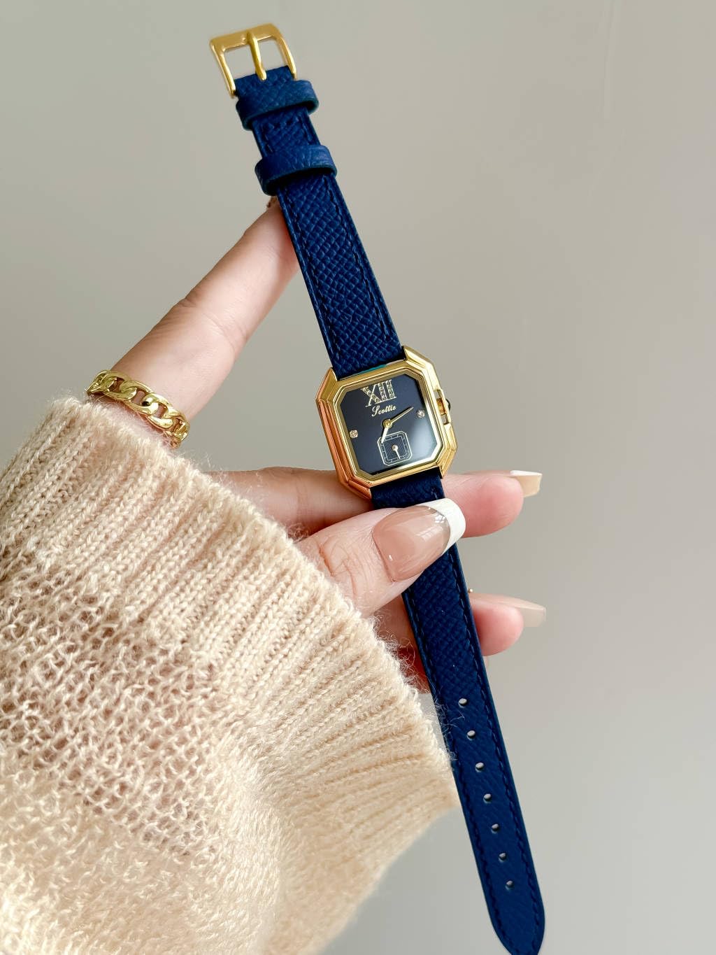 LOREO Luxury Dress Women's Leather Watch Square Dial Diamond Lady's Waterproof Elegant Analog Quartz Bracelet Watch
