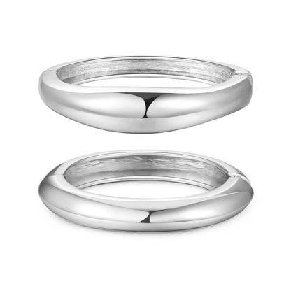 2pcs Gold Bangle Bracelets for Women, Trendy Hinged Cuff Open Wide Chunky Gold Bracelet Stack Arm Cuff Jewelry for Women