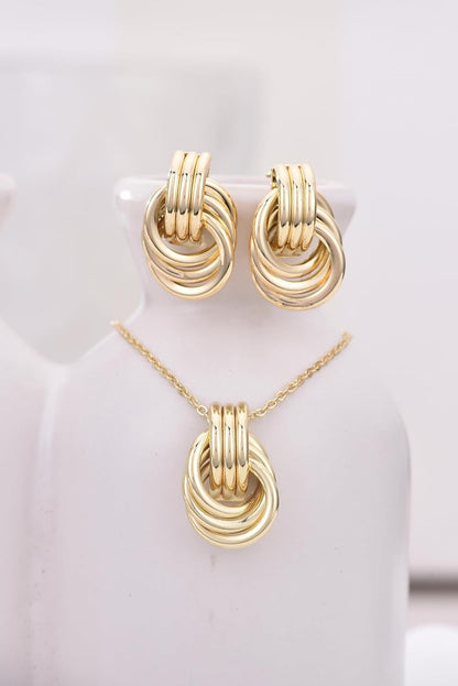 Gold Knot Pendant Necklace for Women Gold Statement Geometric Necklace Dainty Link Choker Necklace Trendy Jewelry Accessories