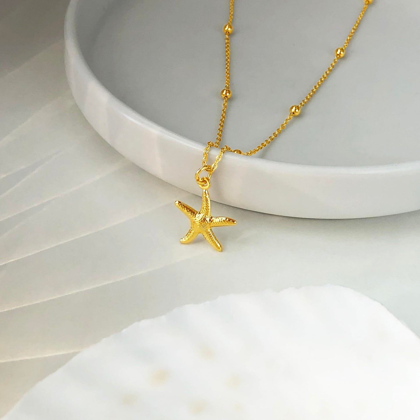 Zeffy Shell Necklace for Women,14K Gold Plated Layered Starfish Conch SeaShell Pearl Pendant Charm Necklace Stack Waterproof Dainty Beach Jewelry for Summer Vacation