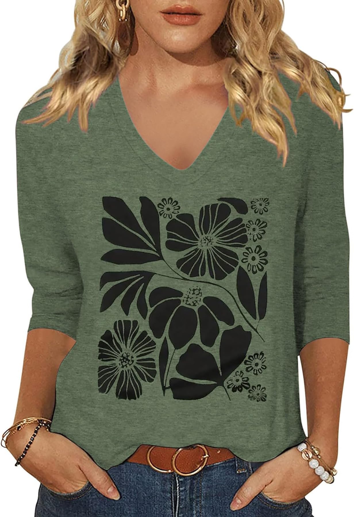 Womens V Neck Flowers Shirts Boho Floral Printed T-Shirt Vintage Graphic Tee Summer Casual Cute 3/4 Sleeve Tops