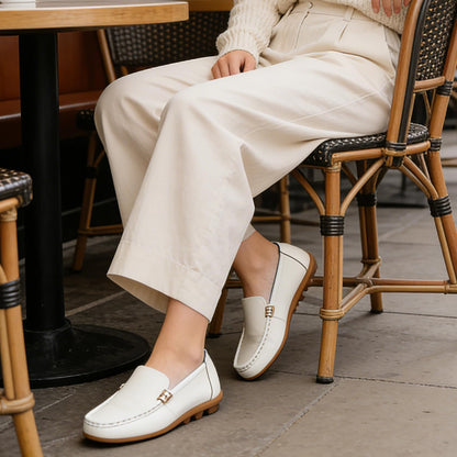Women's Comfortable & Lightweight Leather Loafers Slip-Ons Driving Walking Mocs Boat Shoes Cute Business Casual Dress Shoes Work Flats for Women
