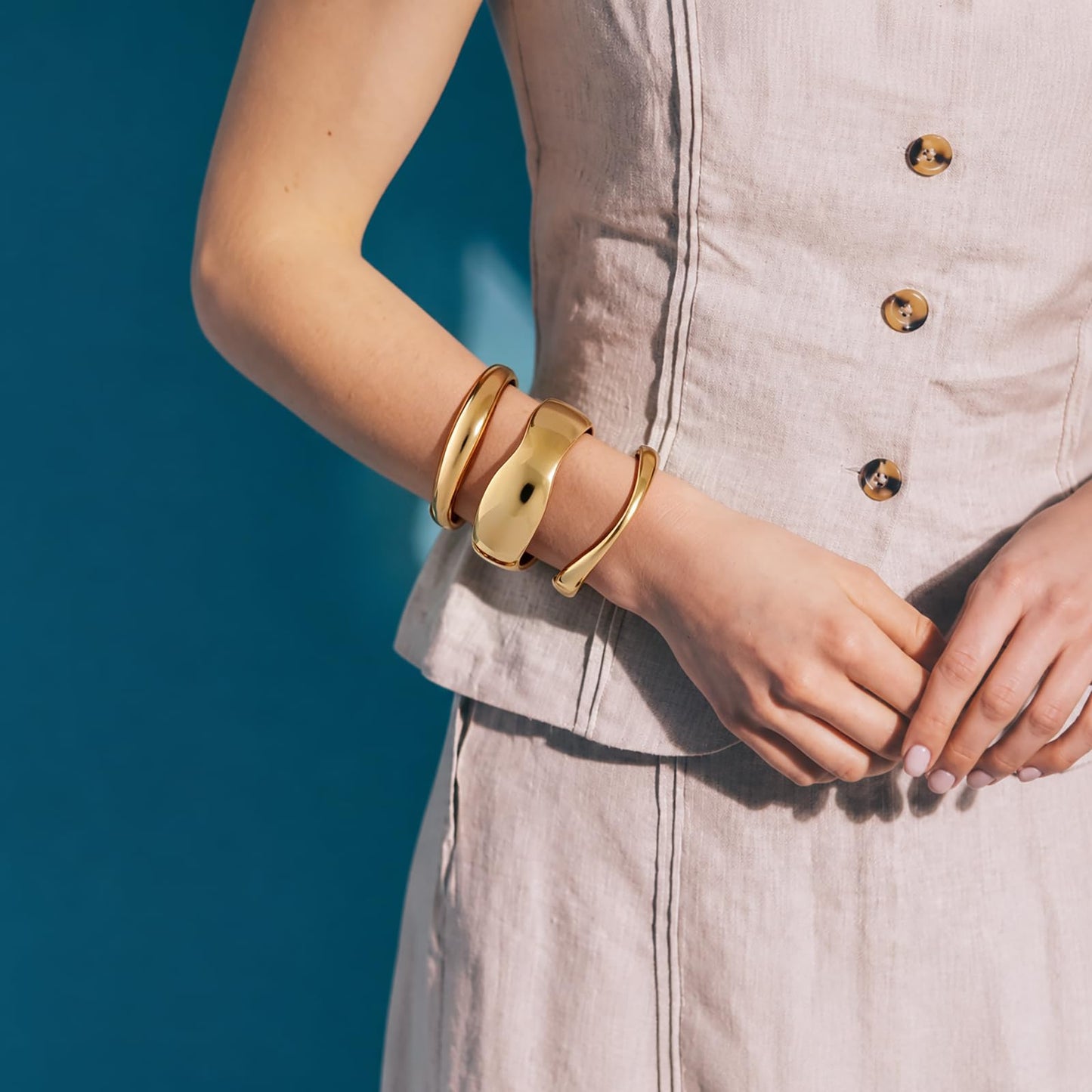 Chunky Gold Bangle Bracelets for Women Trendy 14K Gold Plated Cuff Bracelets Stack, Dainty Gold Bracelet Sets Non Tarnish Fashion Jewelry Gift