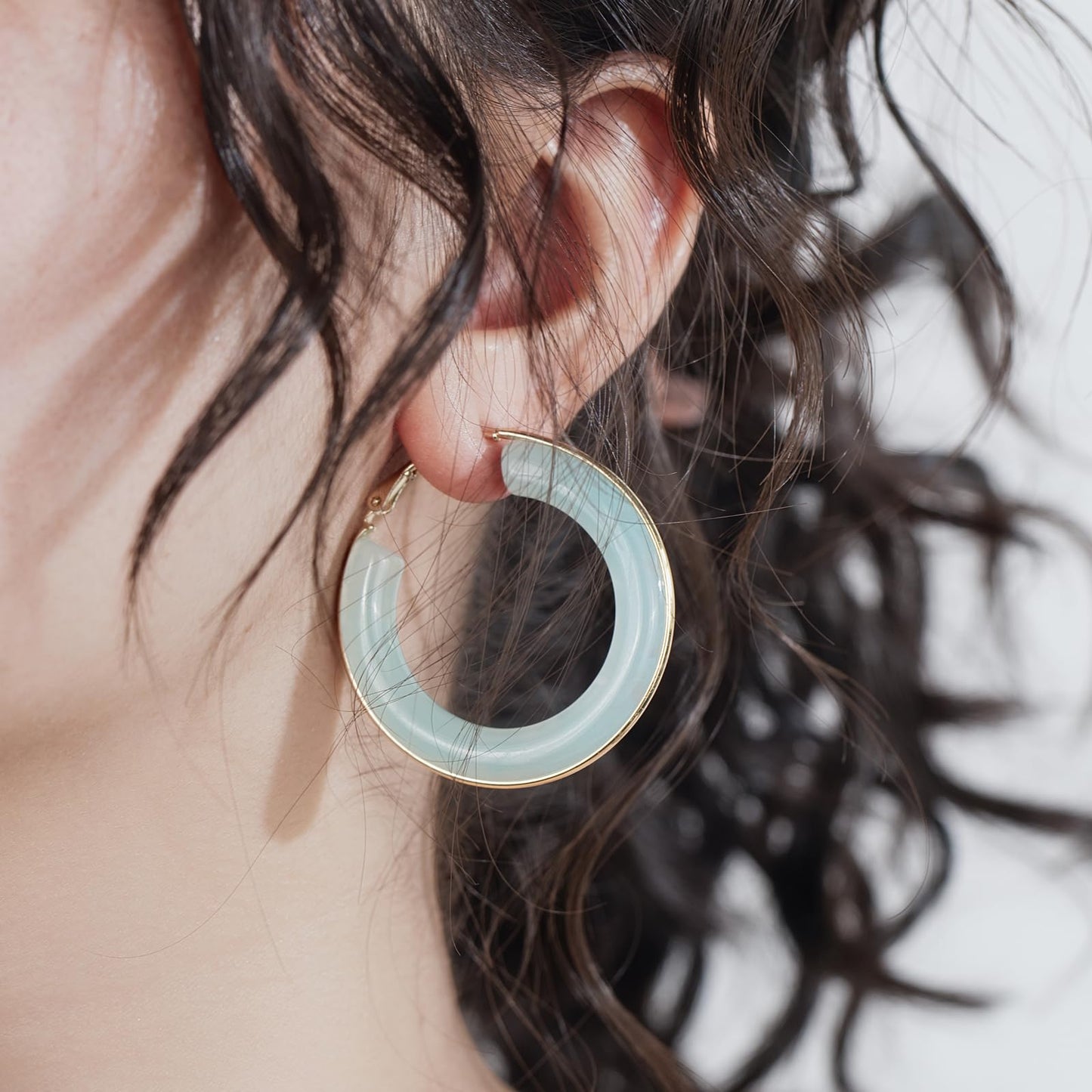 Chunky Gold Resin Hoop Earrings Leverback Statement Huggie Hoops Dangle Drop Dressy Earring Prom Festival Vacation Jewelry for Women