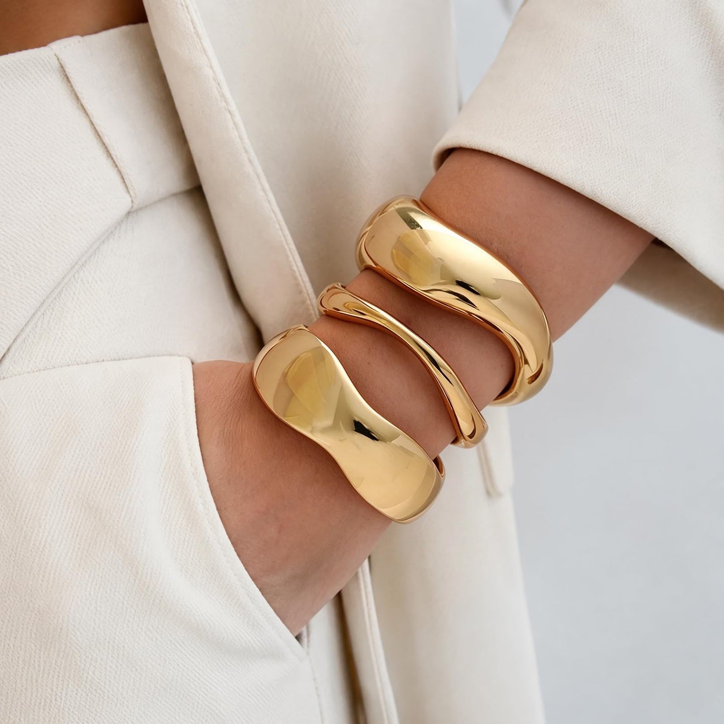 Chunky Gold Bangle Bracelets for Women Trendy 14K Gold Plated Cuff Bracelets Stack, Dainty Gold Bracelet Sets Non Tarnish Fashion Jewelry Gift