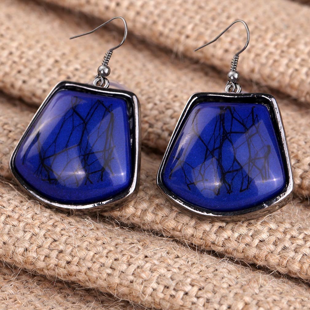 YAZILIND Vintage Ethnic Tibetan Sliver Turquoise Bib Collar Earrings Necklace Jewelry Set Women
