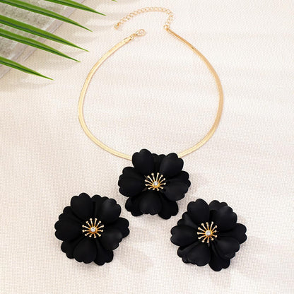 Vintage Flower Necklace Earring Set Gold Snake Chain Necklace Bohemian Red Flowers Choker Necklaces Hypoallergenic Statement Flower Stud Earrings Elegant Bridal Wedding Summer Beach Jewelry