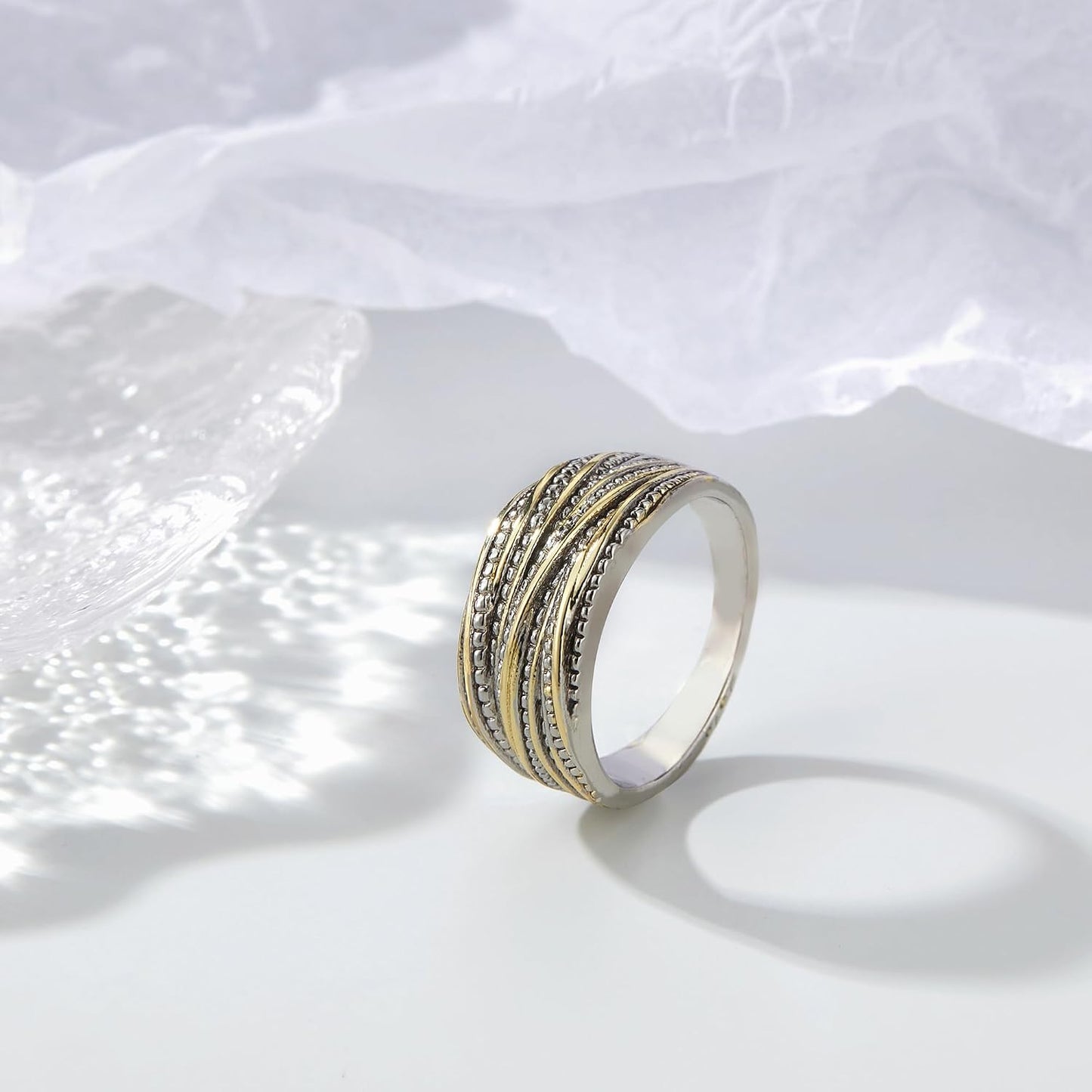 Mytys 2 Tone Intertwined Crossover Statement Ring Fashion Chunky Band Rings for Women Wide Index Finger Rings Costume Jewelry