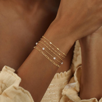Dainty Simple Gold Bracelets for Women, Stackable Satellite Paperclip Lip Bracelet Set Tiny Lip Dot Chain Box Link for Handmade Gift Minimalist Cute Trendy Jewelry Gold Accessories for Women