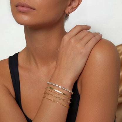 Dainty Simple Gold Bracelets for Women, Stackable Satellite Paperclip Lip Bracelet Set Tiny Lip Dot Chain Box Link for Handmade Gift Minimalist Cute Trendy Jewelry Gold Accessories for Women