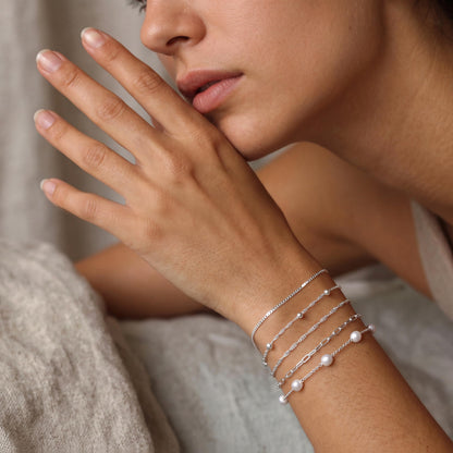 Dainty Simple Gold Bracelets for Women, Stackable Satellite Paperclip Lip Bracelet Set Tiny Lip Dot Chain Box Link for Handmade Gift Minimalist Cute Trendy Jewelry Gold Accessories for Women