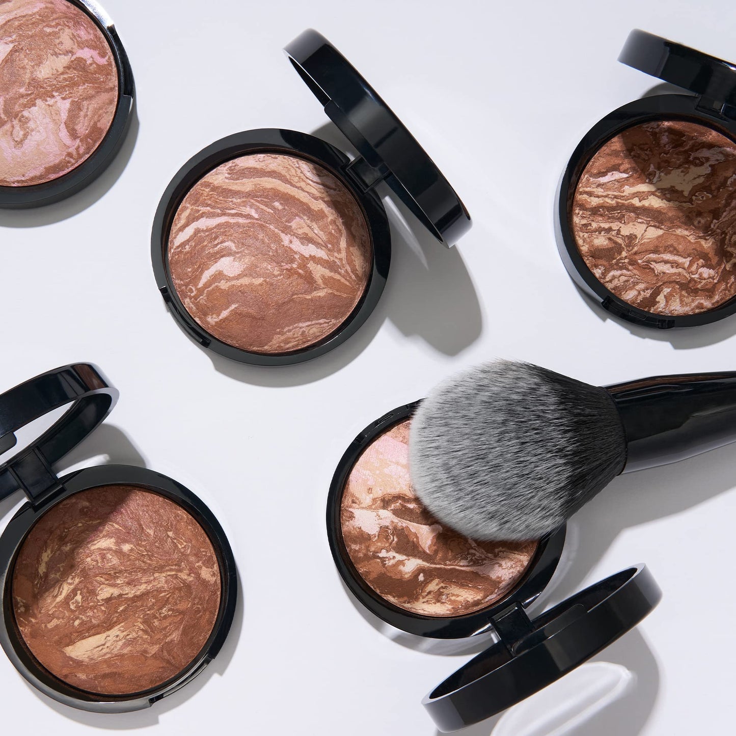 LAURA GELLER NEW YORK Baked Bronze-N-Brighten Bronzer Powder - Fair - Natural Bronze Glow