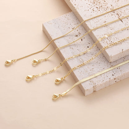 Dainty Simple Gold Bracelets for Women, Stackable Satellite Paperclip Lip Bracelet Set Tiny Lip Dot Chain Box Link for Handmade Gift Minimalist Cute Trendy Jewelry Gold Accessories for Women