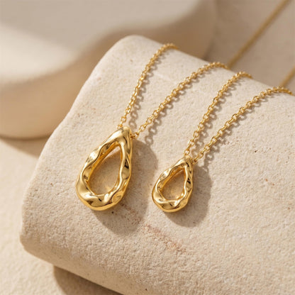 Dainty Gold Layered Necklaces for Women Chunky 14K Gold Plated Teardrop Pendant Necklace Trendy Simple Jewelry Gifts for Women