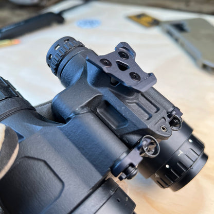 Nocturn Industries Katana | Up to 3000 FOM Gen 3 White Phosphor & 15oz | 100+ Hour Battery